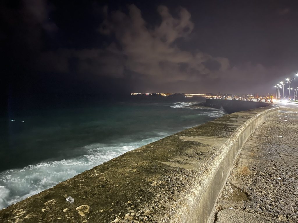 Malecón Vedado Cuba