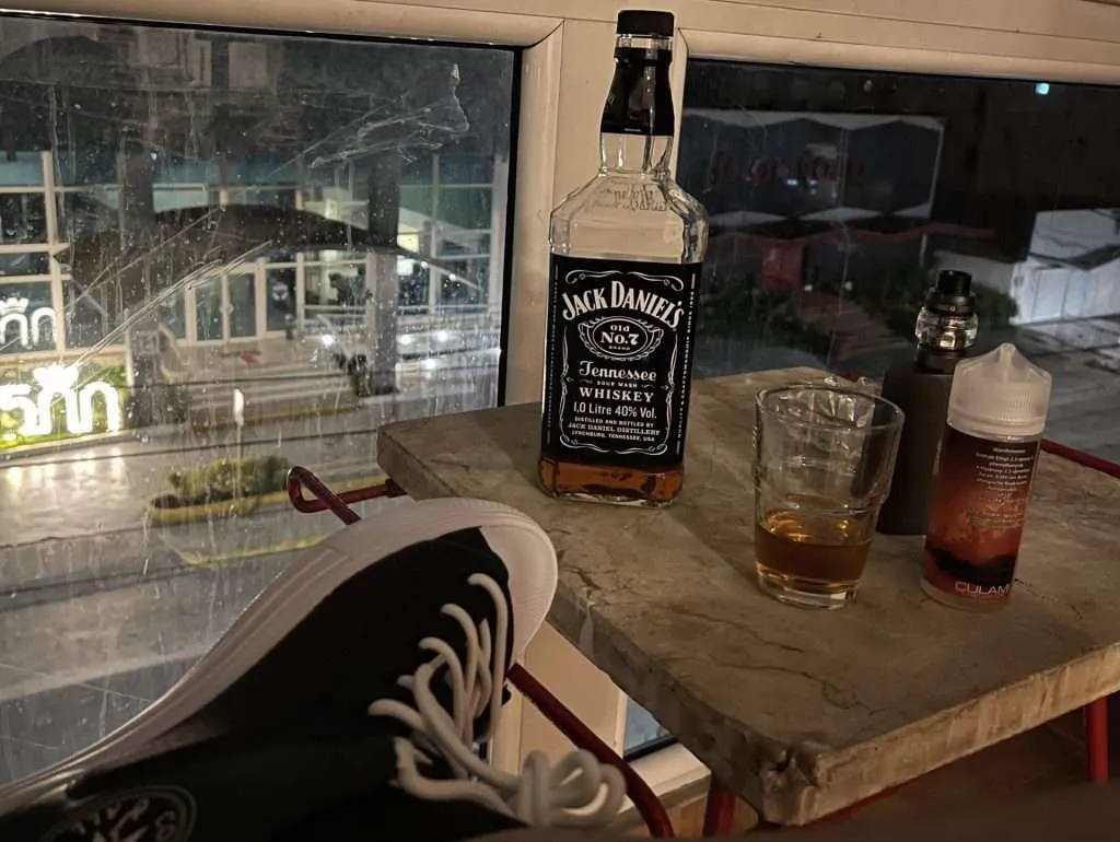 Vape in Cuban Airbnb