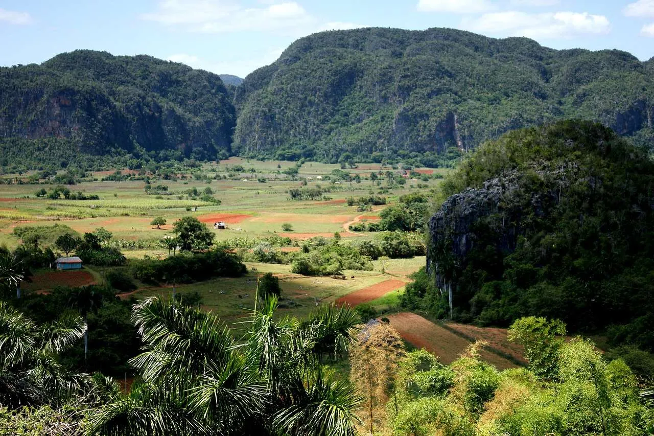 How to get to Vinales Valley in Vinales Cuba