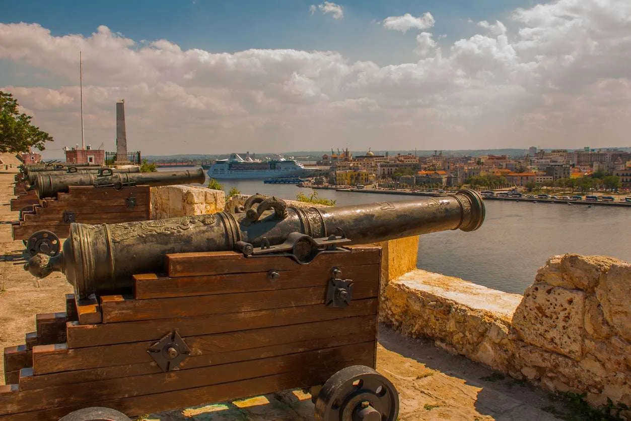 Best Free Tours in Havana Cuba