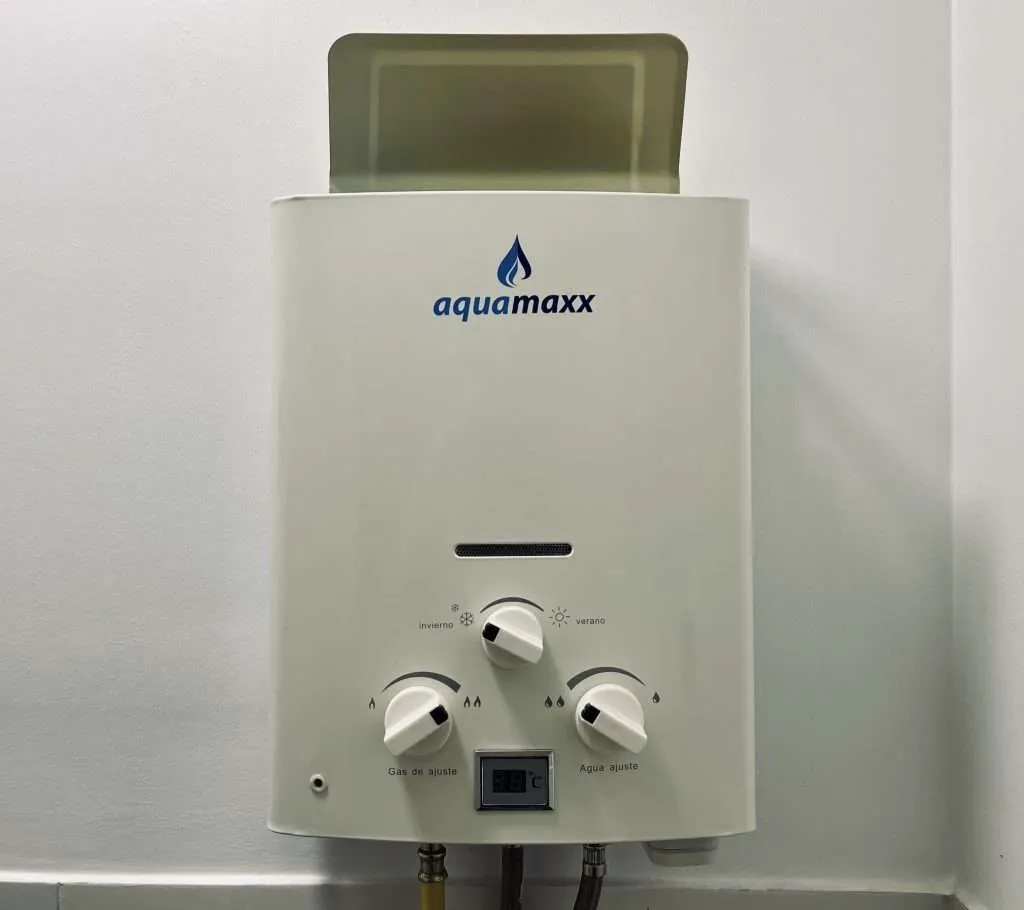 5.5lt Instant Gas Hot Water in Peru - Avoid these when purchasing property in Peru