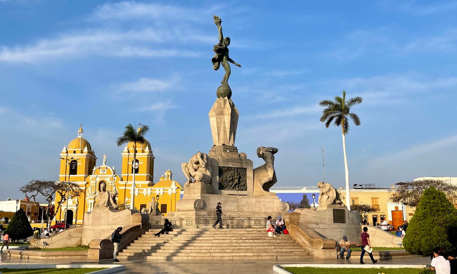 The Libertad monument standing at the center of the Plaza de Armas in Trujillo, Peru.